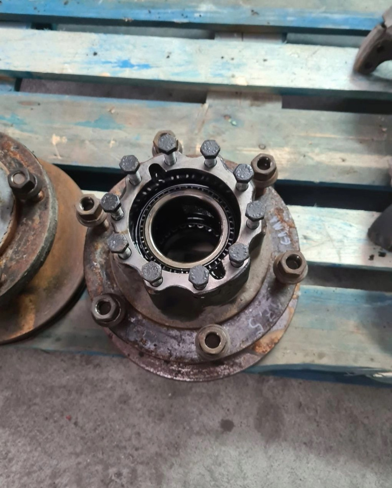 RENAULT PIASTA KOMPLETNA TYŁ 17.5 6 SZPILEK - Butuc: Foto 2 RENAULT PIASTA KOMPLETNA TYŁ 17.5 6 SZPILEK - Butuc: Foto 2