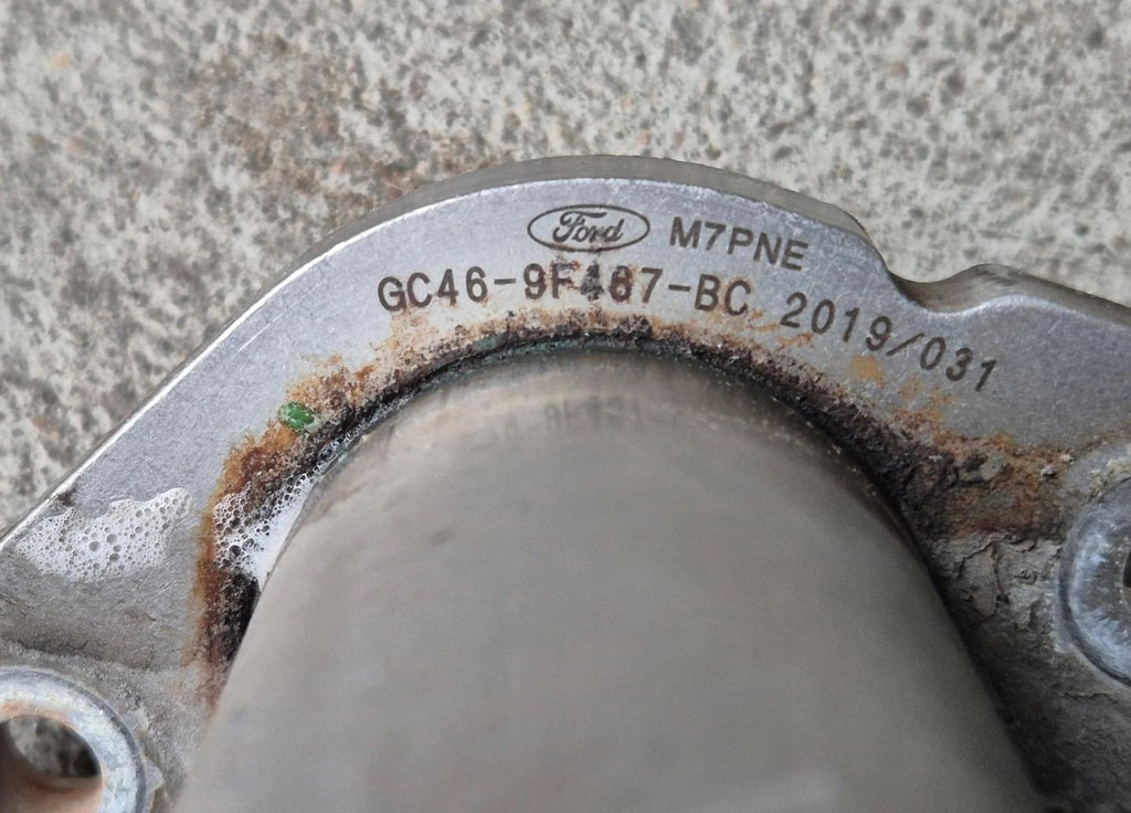 RURA PRZEWÓD SPALIN EGR FORD OE FORD F-MAX TRUCKS. - Motor şi piese: Foto 3 RURA PRZEWÓD SPALIN EGR FORD OE FORD F-MAX TRUCKS. - Motor şi piese: Foto 3