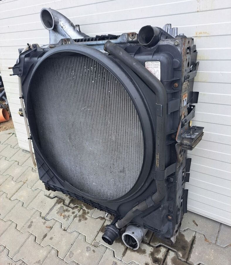 Renault KOMPLET CHŁODNICA RENAULT GAMA T RANGE DTI 11 - Radiator pentru Camion: Foto 5 Renault KOMPLET CHŁODNICA RENAULT GAMA T RANGE DTI 11 - Radiator pentru Camion: Foto 5