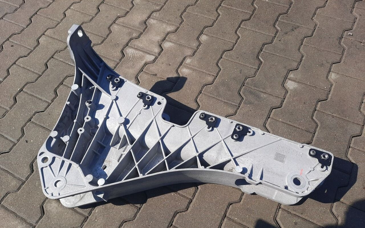 Renault MOCOWANIE ŁAPA KABINY T GAMA HIGH 82311041 - Cabină și interior pentru Camion: Foto 2 Renault MOCOWANIE ŁAPA KABINY T GAMA HIGH 82311041 - Cabină și interior pentru Camion: Foto 2