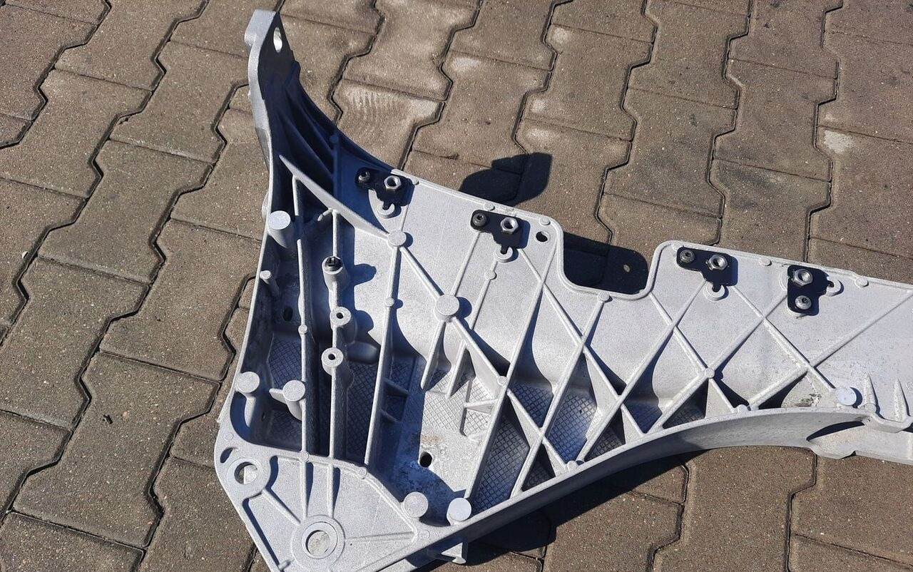 Renault MOCOWANIE ŁAPA KABINY T GAMA HIGH 82311041 - Cabină și interior pentru Camion: Foto 3 Renault MOCOWANIE ŁAPA KABINY T GAMA HIGH 82311041 - Cabină și interior pentru Camion: Foto 3