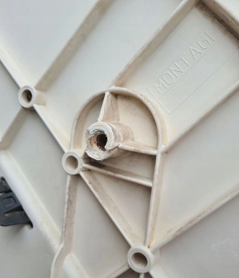 Renault OE Renault PREMIUM LANDER KERAX DXI - Capotă pentru Camion: Foto 5 Renault OE Renault PREMIUM LANDER KERAX DXI - Capotă pentru Camion: Foto 5