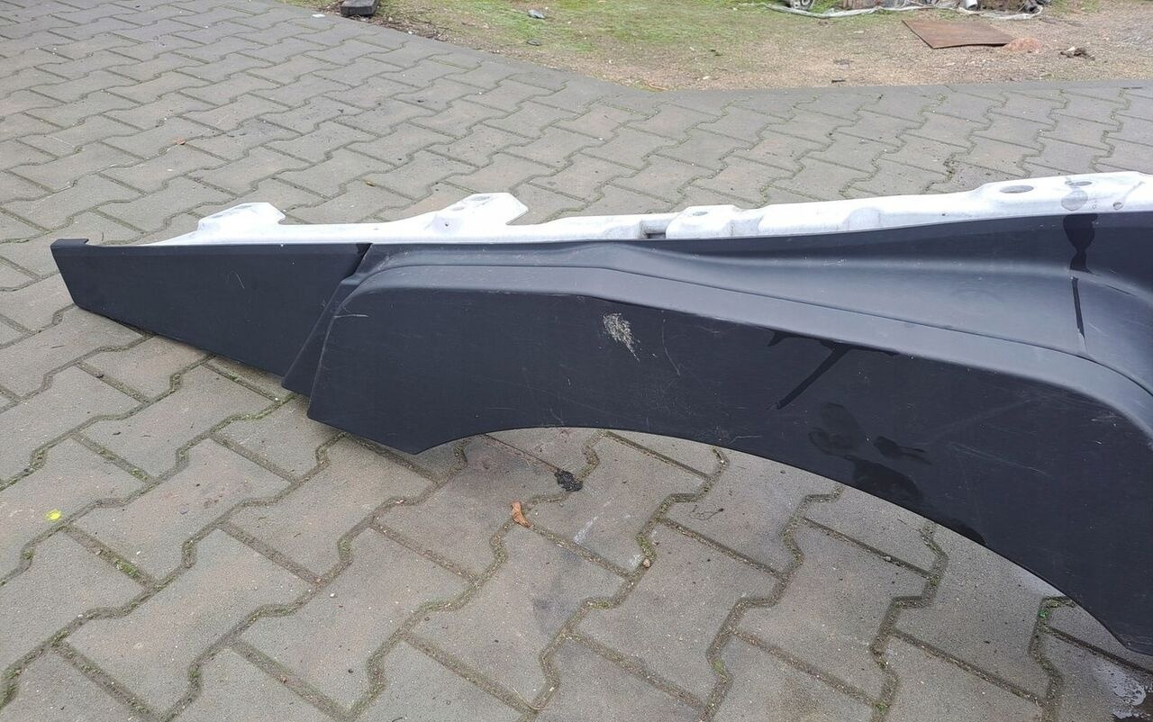 Renault STOPNICA GÓRNA STOPIEŃ PRAWY RENAULT GAMA T RANGE - Scară pentru Camion: Foto 5 Renault STOPNICA GÓRNA STOPIEŃ PRAWY RENAULT GAMA T RANGE - Scară pentru Camion: Foto 5