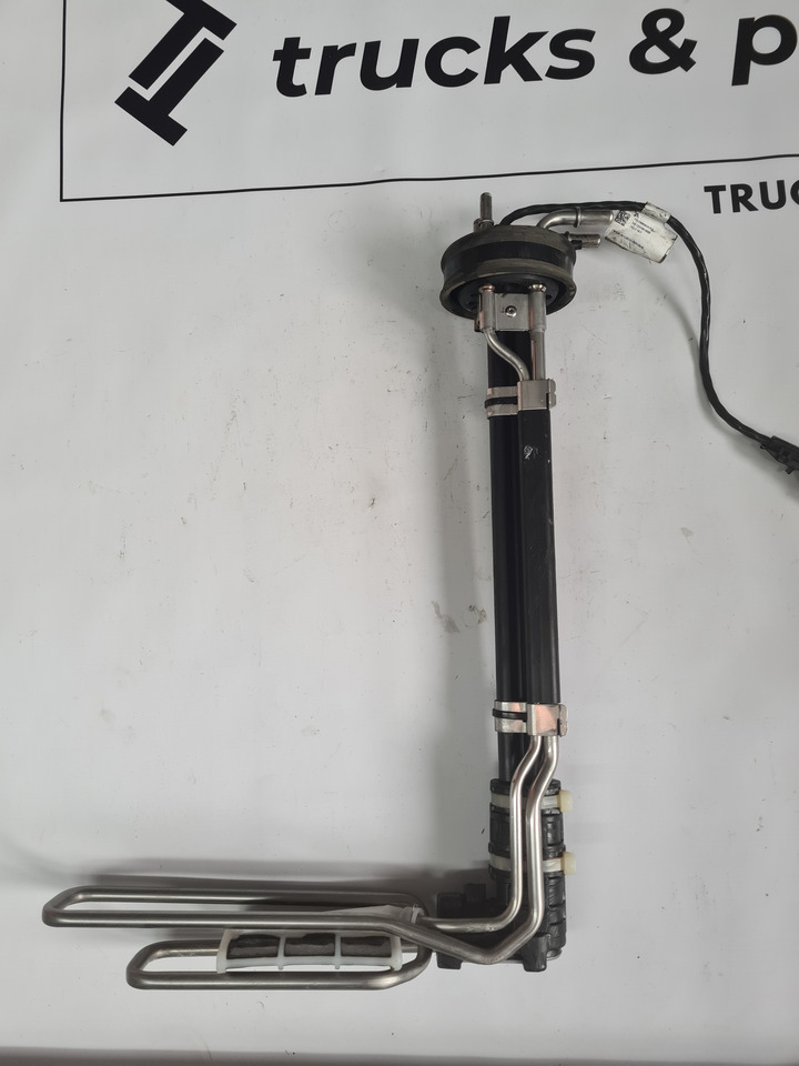 SMOK ADBLUE Z CZUJNIKIEM JAKOŚCI RENAULT GAMA VOLVO FH 4 LIFT FH 5 LOW DECK  - Sistem de evacuare pentru Camion: Foto 1 SMOK ADBLUE Z CZUJNIKIEM JAKOŚCI RENAULT GAMA VOLVO FH 4 LIFT FH 5 LOW DECK  - Sistem de evacuare pentru Camion: Foto 1