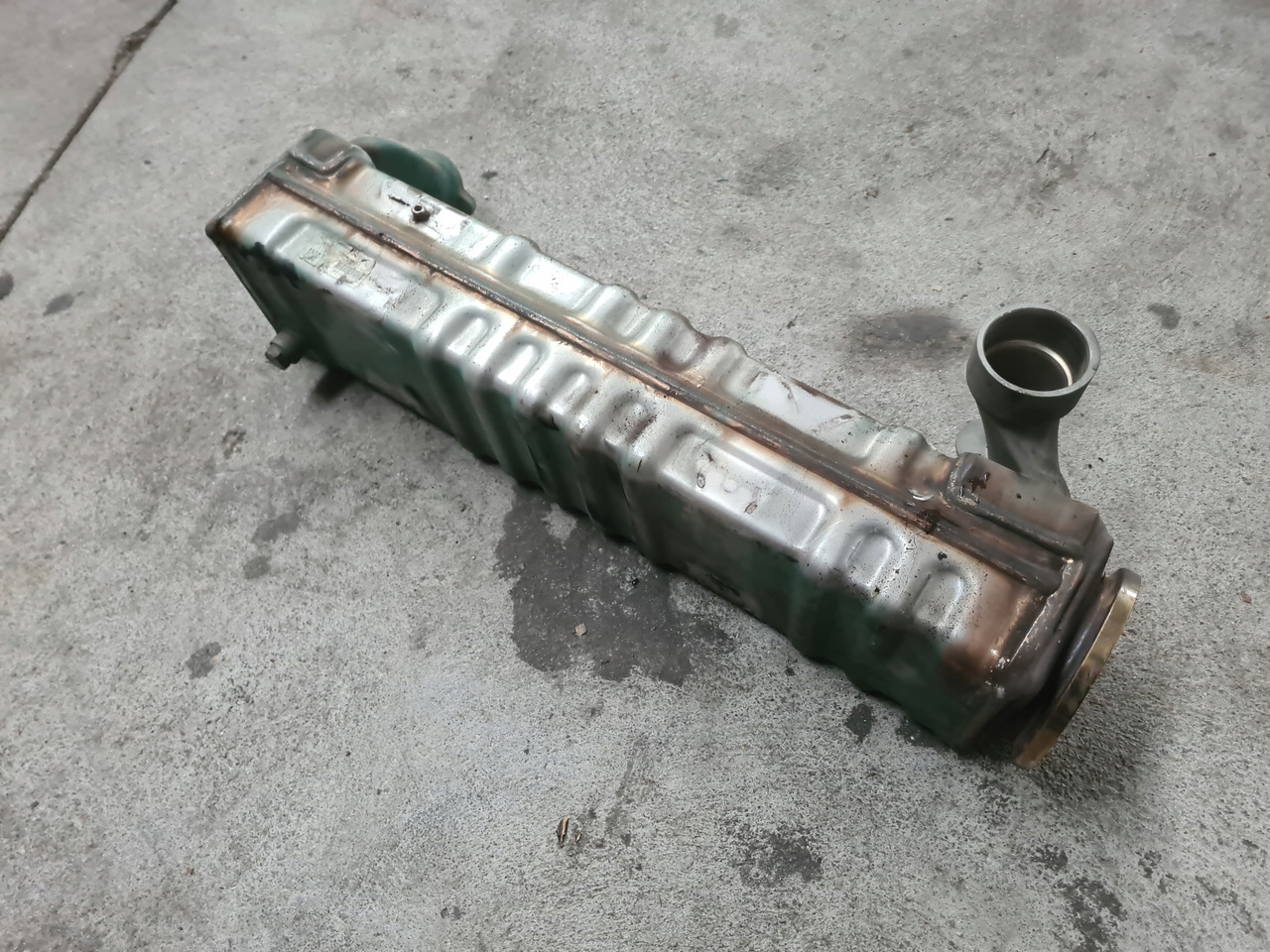 VOLVO 21944868 - Răcitor EGR: Foto 1 VOLVO 21944868 - Răcitor EGR: Foto 1