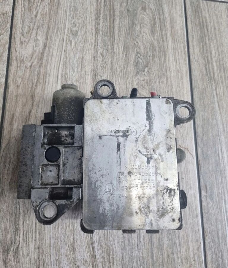 VOLVO ZAWÓR HAMULCA GÓRSKIEGO GÓRSKI VOLVO FH 16 D16E - Supapă frână pentru Camion: Foto 5 VOLVO ZAWÓR HAMULCA GÓRSKIEGO GÓRSKI VOLVO FH 16 D16E - Supapă frână pentru Camion: Foto 5