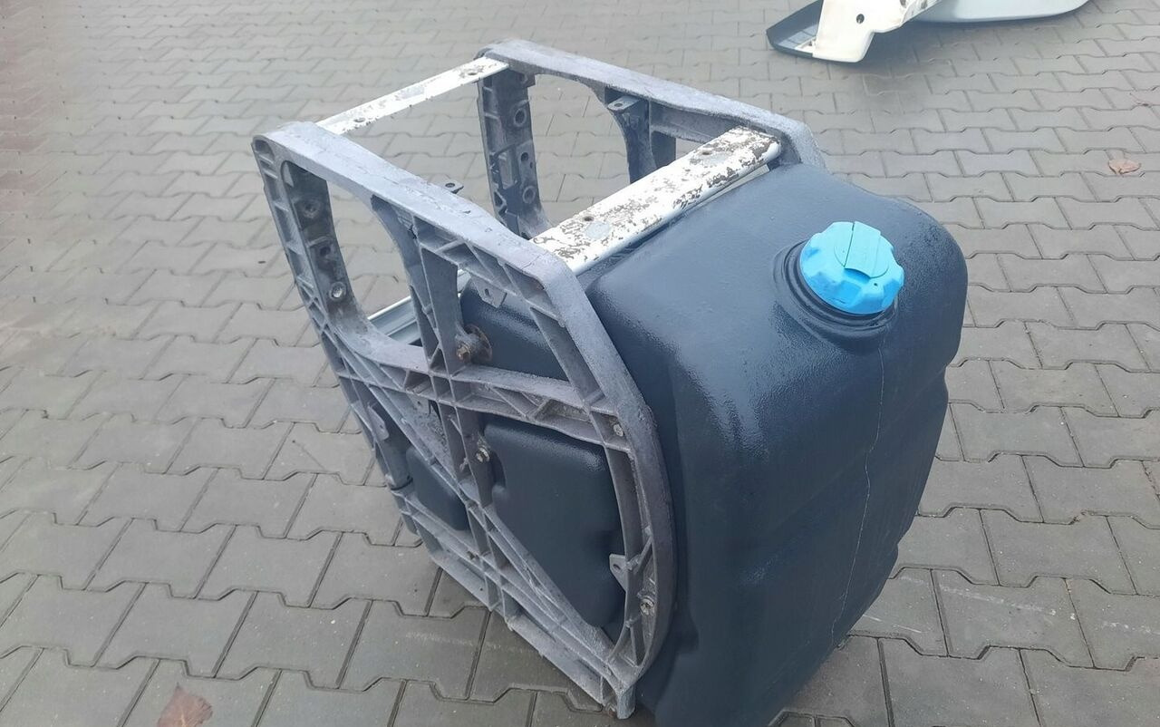 Volvo FH 4 - Rezervor pentru AdBlue pentru Camion: Foto 1 Volvo FH 4 - Rezervor pentru AdBlue pentru Camion: Foto 1