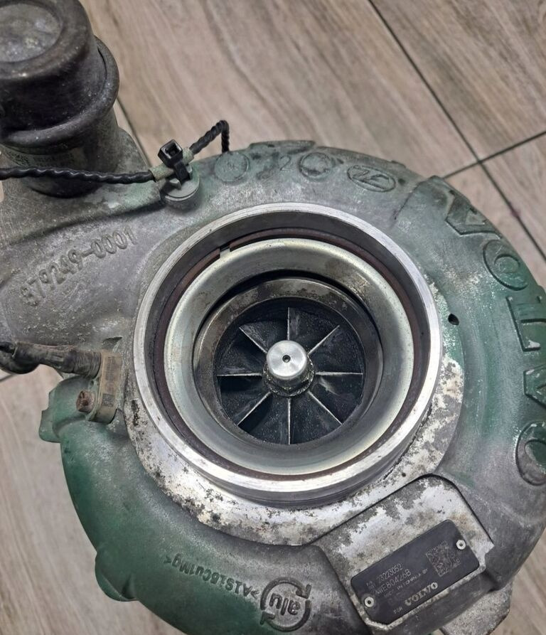 Turbocompresor pentru Camion Volvo FH4 LIFT FH5 Volvo FM4 LIFT FH5 truck: Foto 9 Turbocompresor pentru Camion Volvo FH4 LIFT FH5 Volvo FM4 LIFT FH5 truck: Foto 9