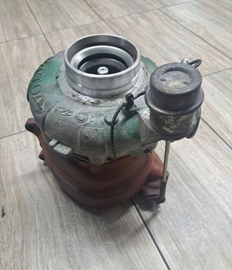 Turbocompresor pentru Camion Volvo FH4 LIFT FH5 Volvo FM4 LIFT FH5 truck: Foto 10 Turbocompresor pentru Camion Volvo FH4 LIFT FH5 Volvo FM4 LIFT FH5 truck: Foto 10