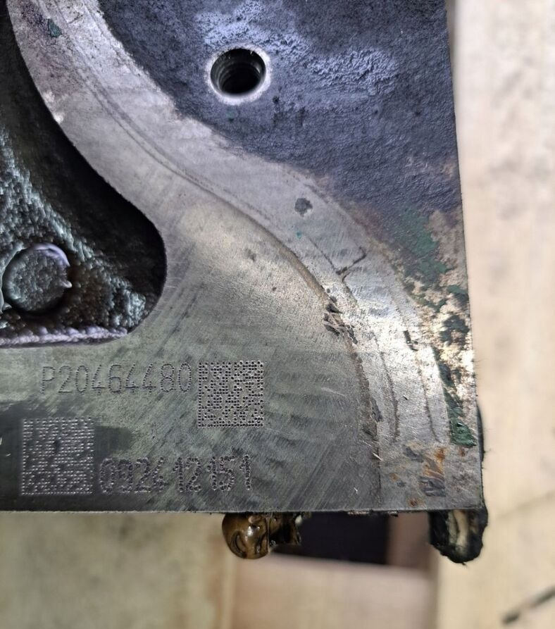 Volvo GŁOWICA SILNIKA ZAWORAMI FM 9 D9 D11C 20464480 - Chiulasă pentru Camion: Foto 2 Volvo GŁOWICA SILNIKA ZAWORAMI FM 9 D9 D11C 20464480 - Chiulasă pentru Camion: Foto 2