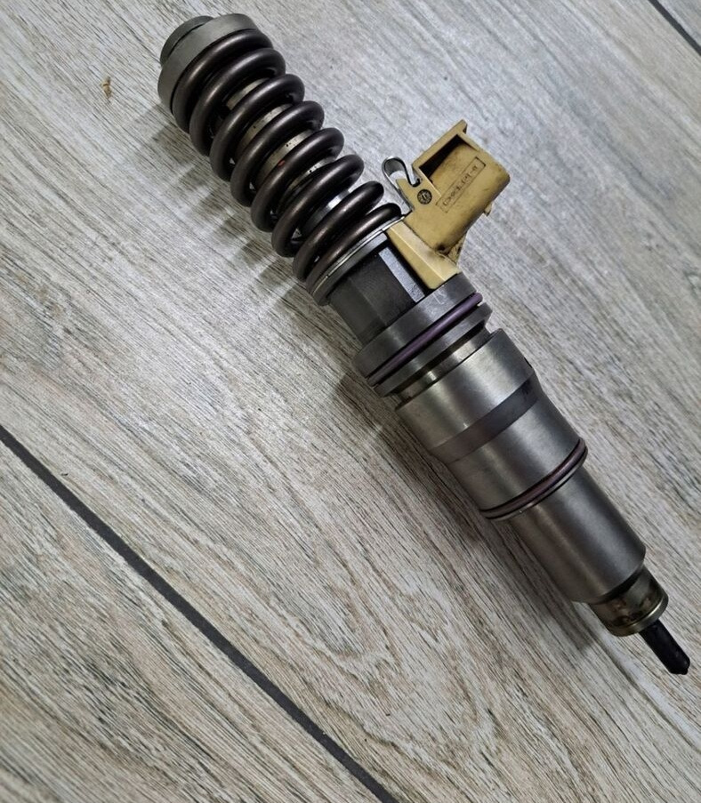 Volvo POMPOWTRYSKIWACZ WTRYSK RENAULT PREMIUM DXI VOLVO FM 9 21582098 - Injector pentru Camion: Foto 2 Volvo POMPOWTRYSKIWACZ WTRYSK RENAULT PREMIUM DXI VOLVO FM 9 21582098 - Injector pentru Camion: Foto 2