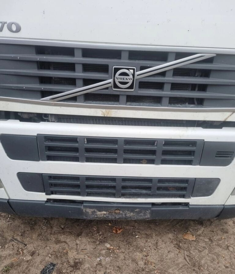 Volvo PRZÓD KOMPLETNY LAMPA OSŁONA Volvo FH FM 7 9 12 13 - Bară de protecție pentru Camion: Foto 4 Volvo PRZÓD KOMPLETNY LAMPA OSŁONA Volvo FH FM 7 9 12 13 - Bară de protecție pentru Camion: Foto 4