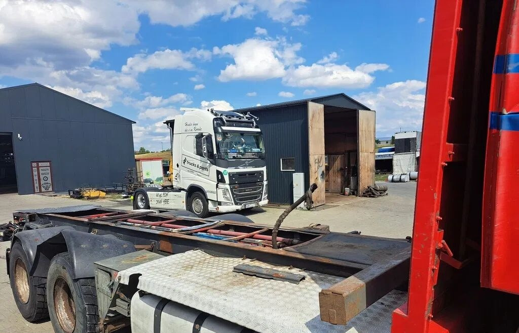 ZABUDOWA DO DZWIGU HDS DO LASU ZABUDOWA Z VOLVO FH 16 FH 13 FH 12 FM Volvo BERGS Volvo - Cadru/ Şasiu pentru Camion: Foto 4 ZABUDOWA DO DZWIGU HDS DO LASU ZABUDOWA Z VOLVO FH 16 FH 13 FH 12 FM Volvo BERGS Volvo - Cadru/ Şasiu pentru Camion: Foto 4