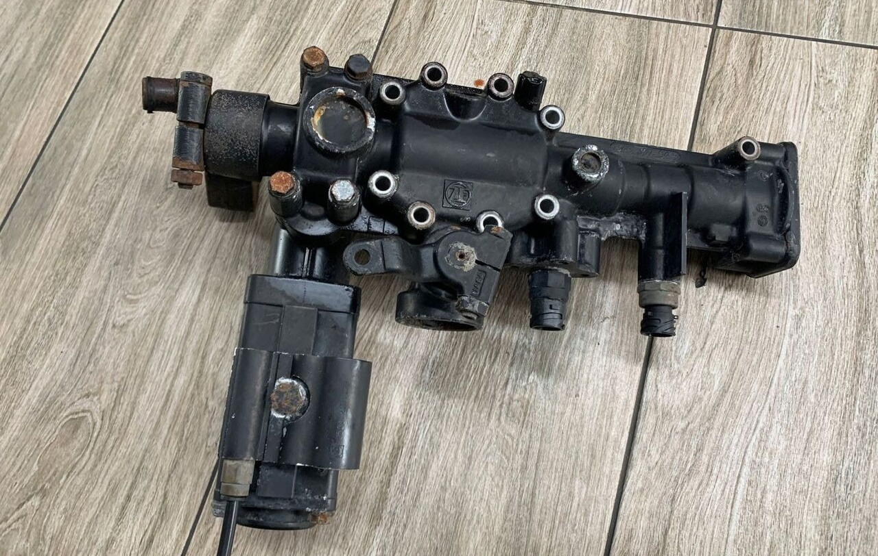 ZF WYBIERAK BIEGÓW ZF 6s850 RENAULT MIDLUM VOLVO FL 1346307046 - Cutie de viteze și piese pentru Camion: Foto 2 ZF WYBIERAK BIEGÓW ZF 6s850 RENAULT MIDLUM VOLVO FL 1346307046 - Cutie de viteze și piese pentru Camion: Foto 2