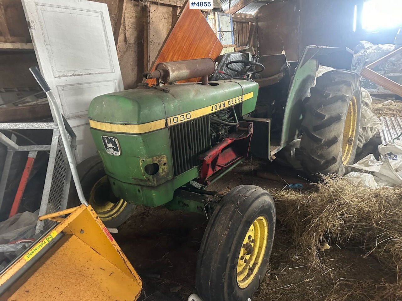 1980 John Deere 1030 tractor w/ twin deck and duun cabin. See hours. - Tractor agricol: Foto 5 1980 John Deere 1030 tractor w/ twin deck and duun cabin. See hours. - Tractor agricol: Foto 5