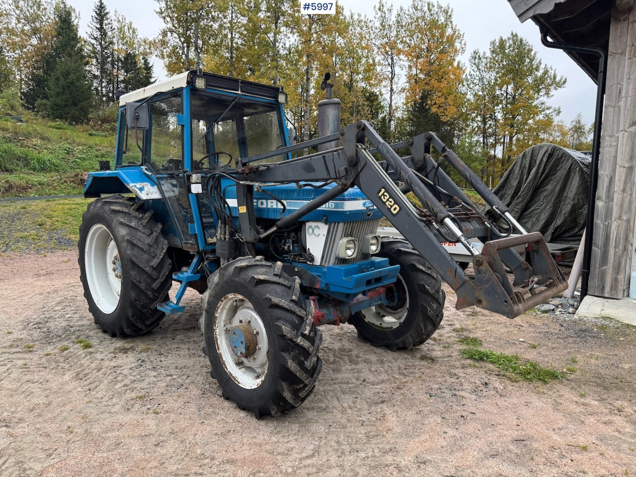 1983 Ford 5610 with Front Loader - Tractor agricol: Foto 2 1983 Ford 5610 with Front Loader - Tractor agricol: Foto 2
