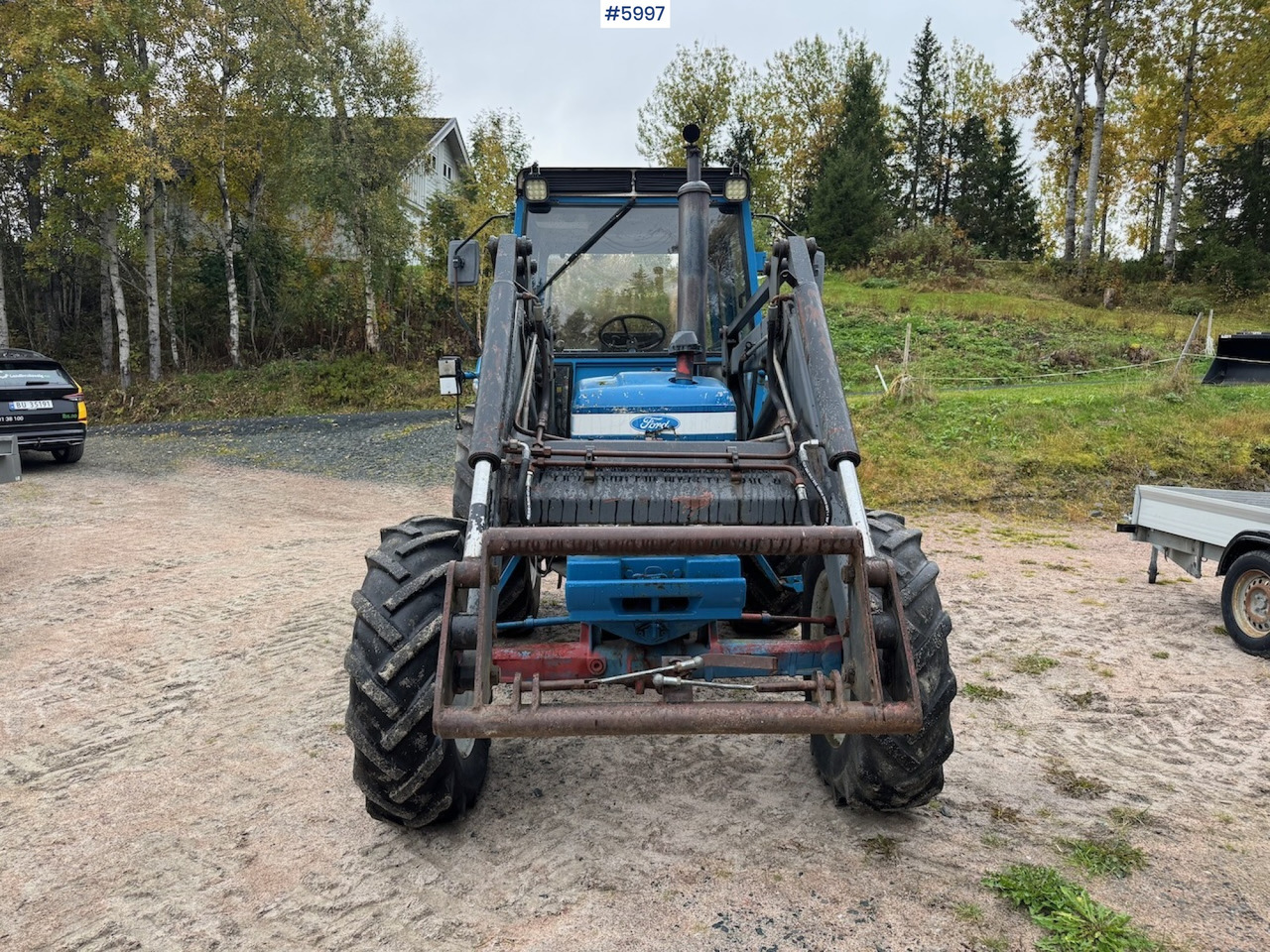 1983 Ford 5610 with Front Loader - Tractor agricol: Foto 5 1983 Ford 5610 with Front Loader - Tractor agricol: Foto 5