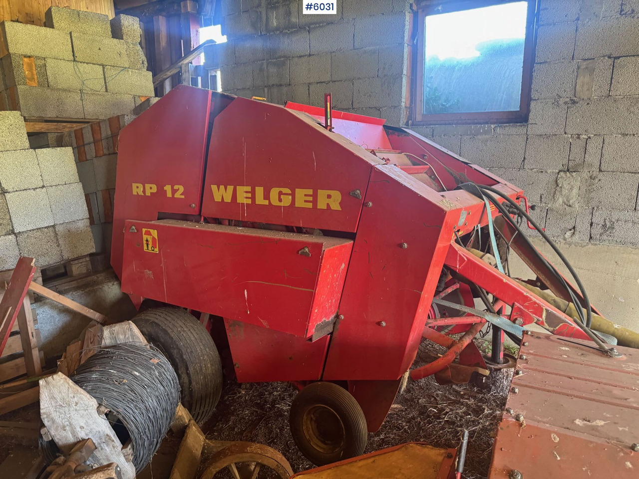 1983 Welger RP 12 round baler - Utilaje pentru fân: Foto 1 1983 Welger RP 12 round baler - Utilaje pentru fân: Foto 1