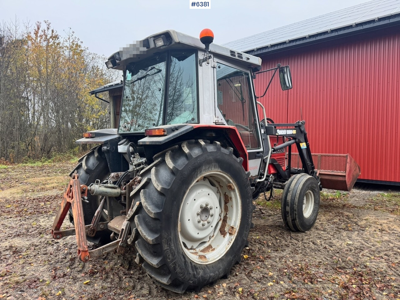 1987 Massey Ferguson 3050 w/ Front loader and twin wheels. - Tractor agricol: Foto 5 1987 Massey Ferguson 3050 w/ Front loader and twin wheels. - Tractor agricol: Foto 5