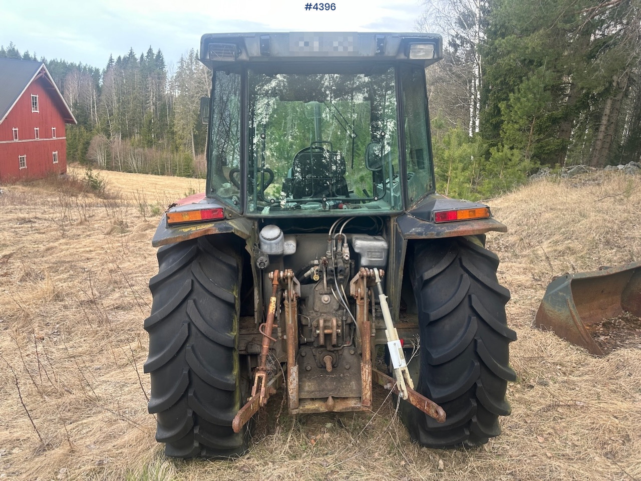 1991 Massey-Ferguson 3060 4x4 tractor. Rep. object - Tractor agricol: Foto 5 1991 Massey-Ferguson 3060 4x4 tractor. Rep. object - Tractor agricol: Foto 5