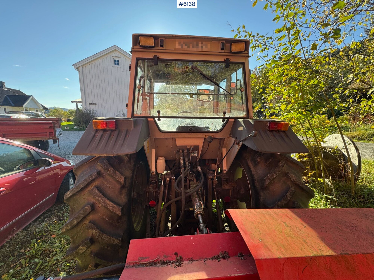 Tractor agricol 1992 Massey Ferguson 372: Foto 8