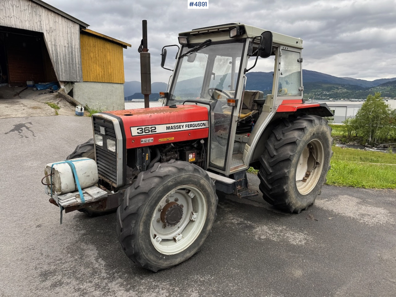 1993 Massey Ferguson 362 - Tractor agricol: Foto 1 1993 Massey Ferguson 362 - Tractor agricol: Foto 1