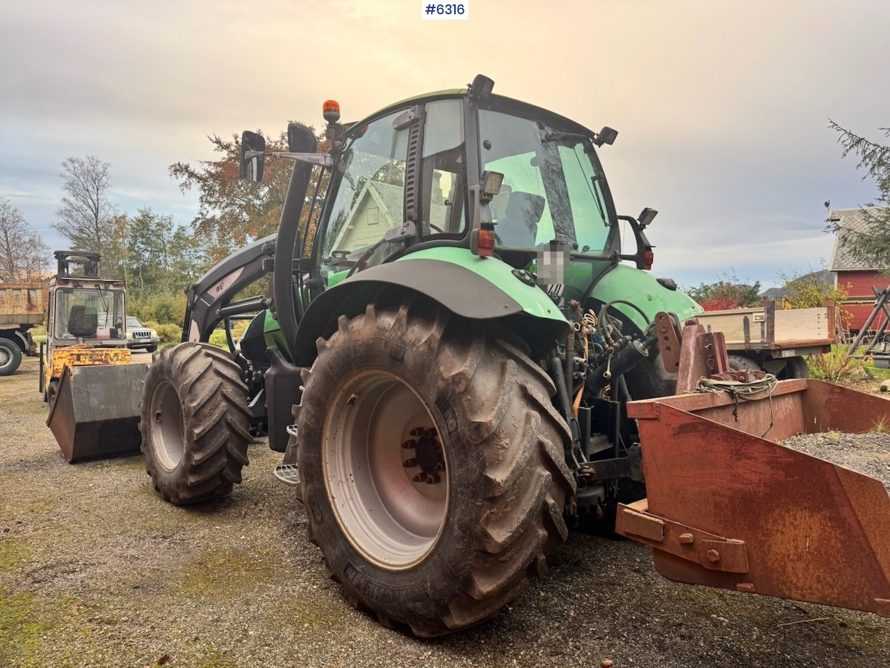 Leasing de  1999 Deutz Agrotron 150 w/ bucket and Front loader from 2020. 1999 Deutz Agrotron 150 w/ bucket and Front loader from 2020.: Foto 6