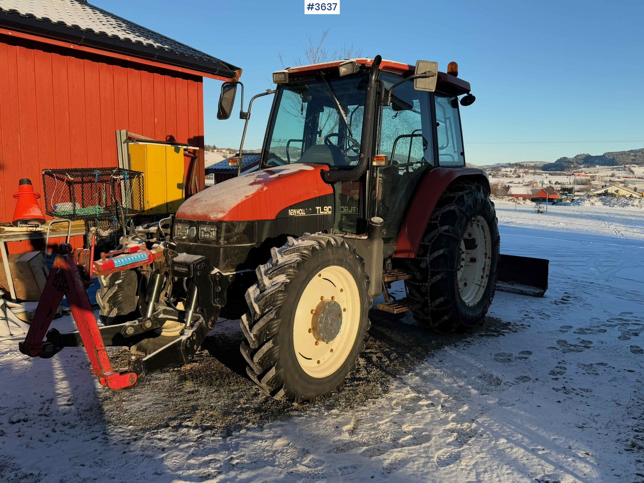 1999 New Holland TL90 with chain for sale! - Tractor agricol: Foto 1 1999 New Holland TL90 with chain for sale! - Tractor agricol: Foto 1