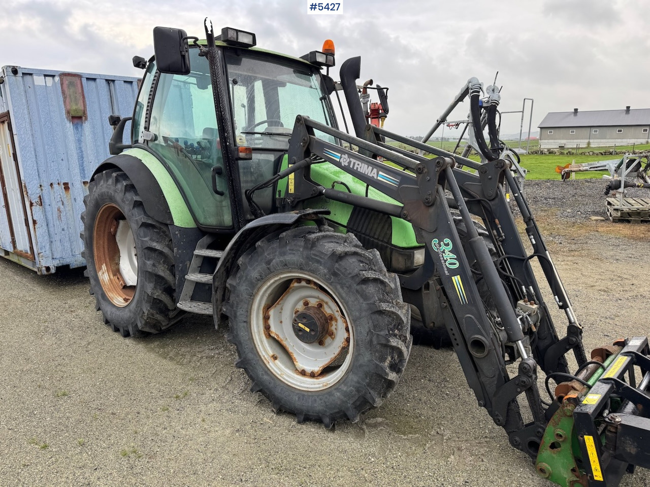 2001 Deutz Fahr Agrotron 90 w/front loader. - Tractor agricol: Foto 4 2001 Deutz Fahr Agrotron 90 w/front loader. - Tractor agricol: Foto 4