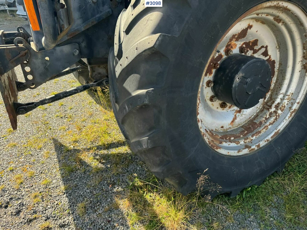 Tractor agricol 2001 JCB Fastrac 3185 4x4. The plow rigged and two sets of tires.: Foto 15