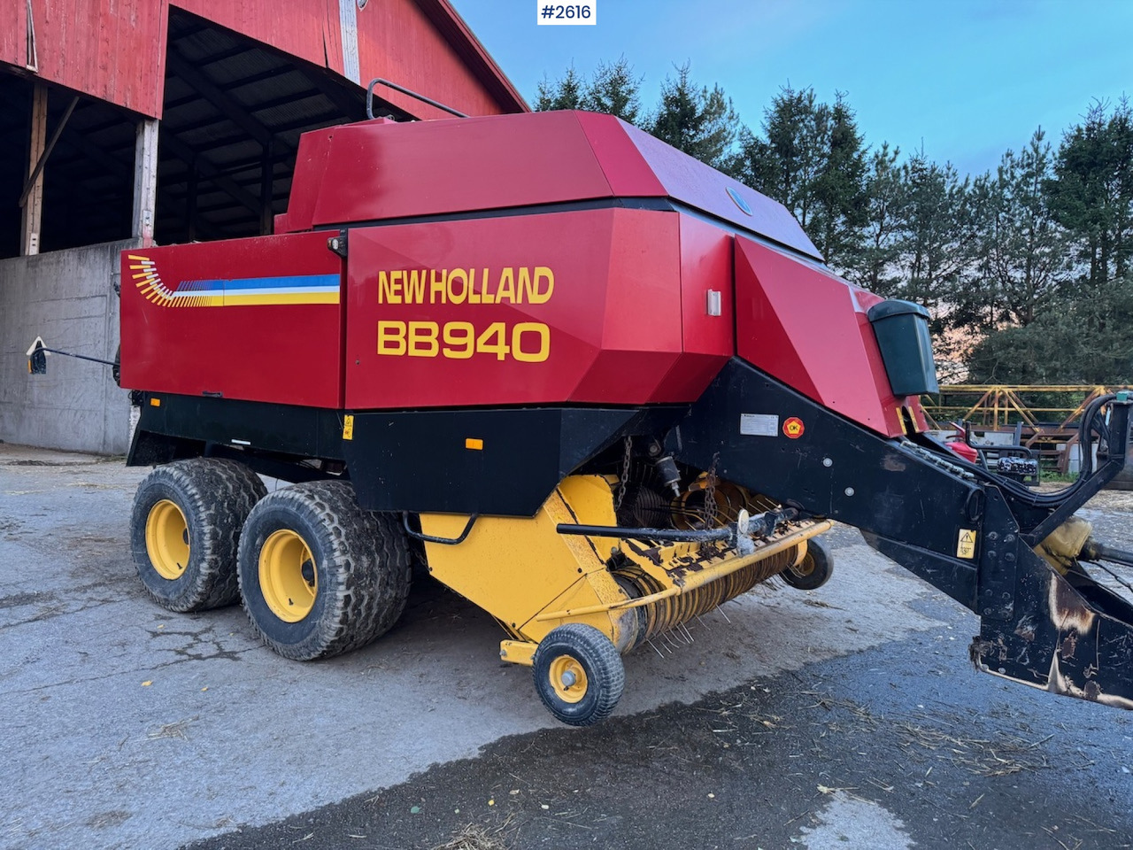 2001 New Holland BB940 square baler - Utilaje pentru fân: Foto 1 2001 New Holland BB940 square baler - Utilaje pentru fân: Foto 1