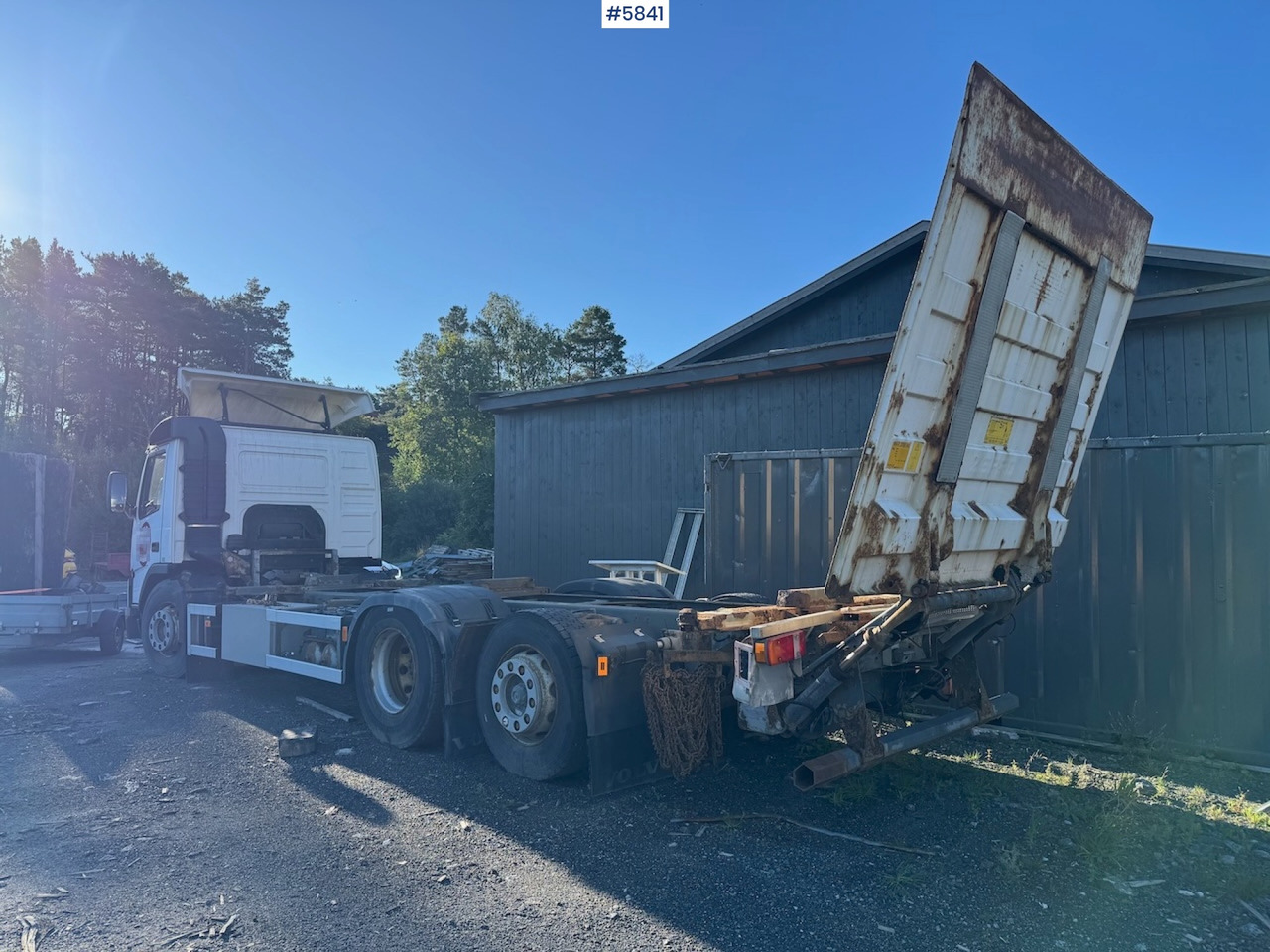 2002 Volvo FM 6x2. - Camion transport containere/ Swap body: Foto 5 2002 Volvo FM 6x2. - Camion transport containere/ Swap body: Foto 5