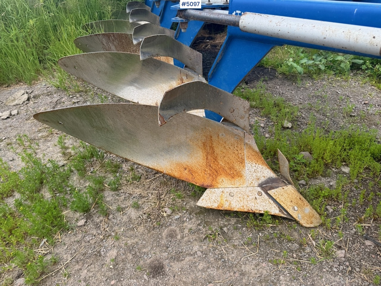 2003 Øverum VF CX5875 5-furrow reversible plough - Maşină pentru prelucrarea solului: Foto 4 2003 Øverum VF CX5875 5-furrow reversible plough - Maşină pentru prelucrarea solului: Foto 4