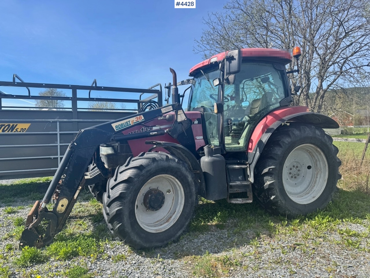 2004 Case MXU 135 4x4 w/ Front Loader. - Tractor agricol: Foto 5 2004 Case MXU 135 4x4 w/ Front Loader. - Tractor agricol: Foto 5