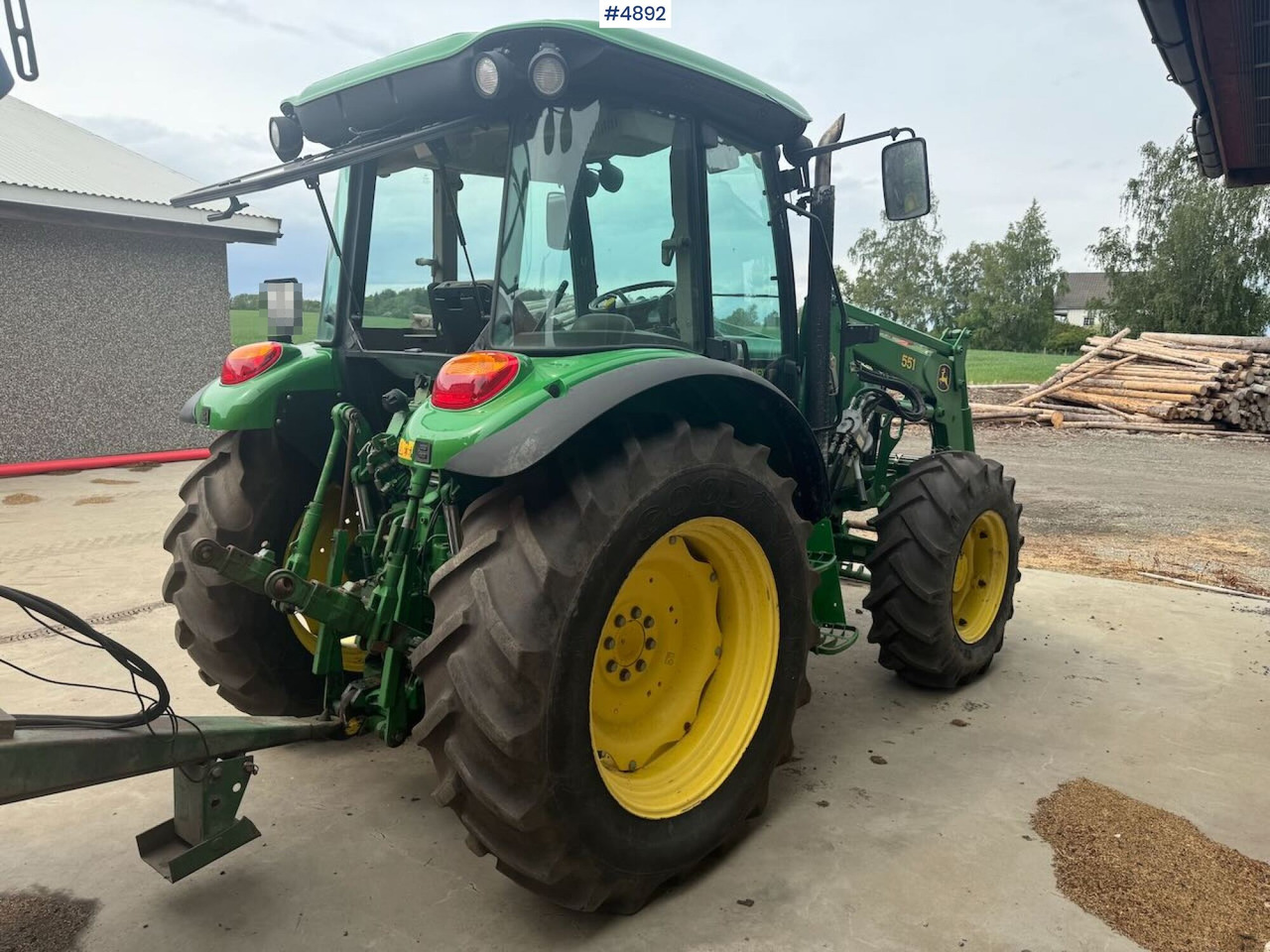 2004 John Deere 5720 4x4 w/ front loader - Tractor agricol: Foto 5 2004 John Deere 5720 4x4 w/ front loader - Tractor agricol: Foto 5
