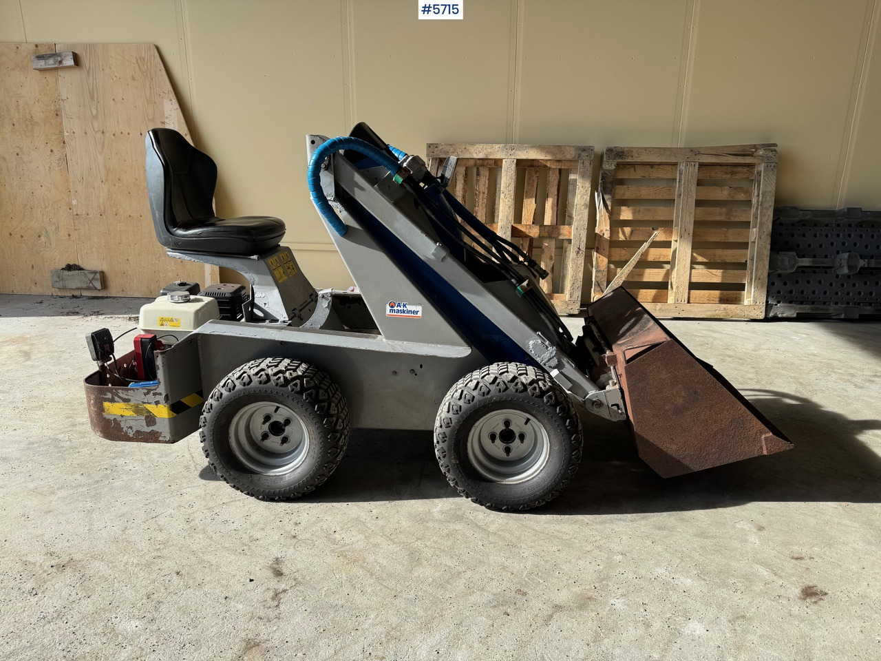 2005 Multione F14B - Încărcător articulat: Foto 2 2005 Multione F14B - Încărcător articulat: Foto 2