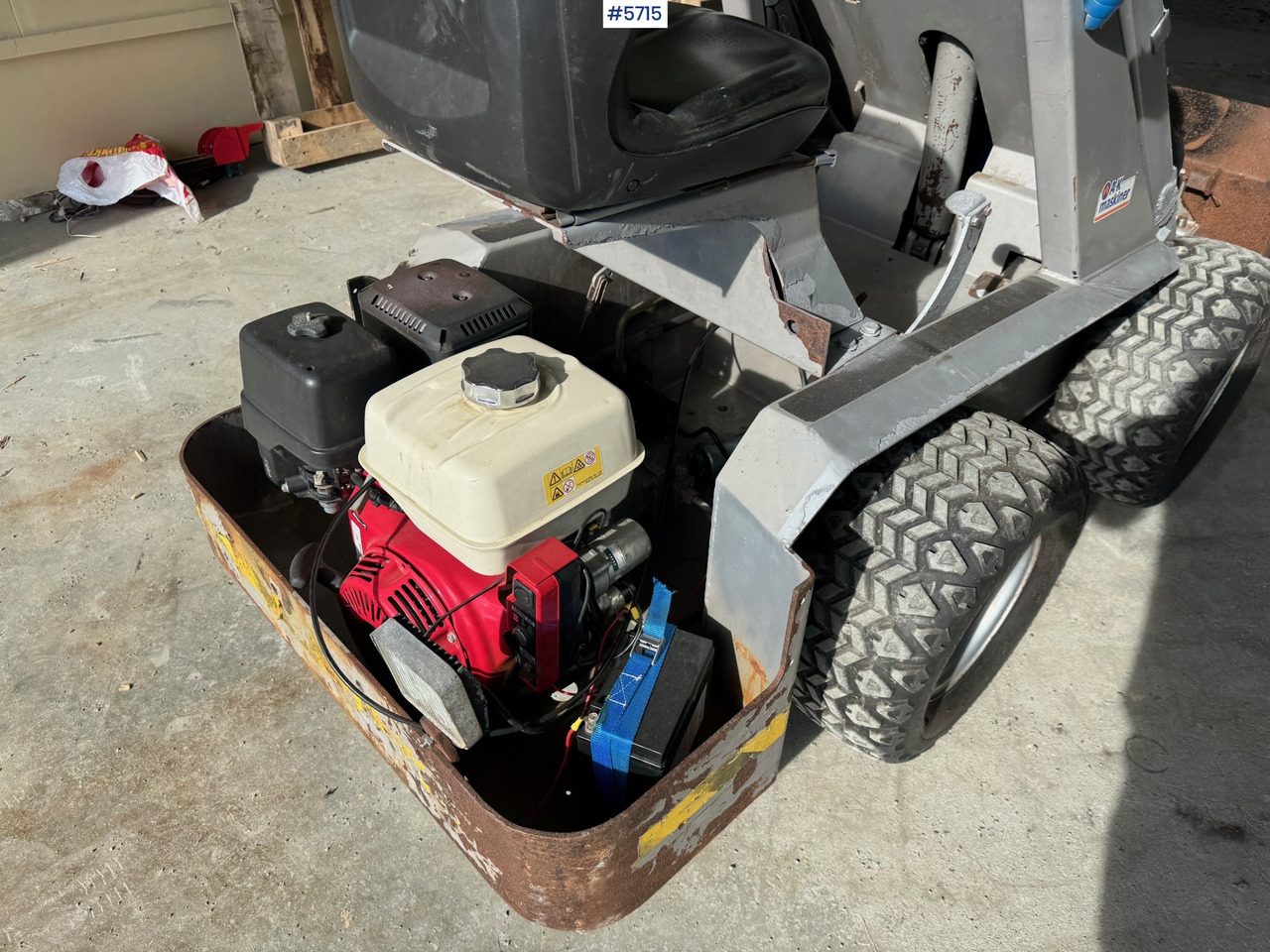 2005 Multione F14B - Încărcător articulat: Foto 4 2005 Multione F14B - Încărcător articulat: Foto 4