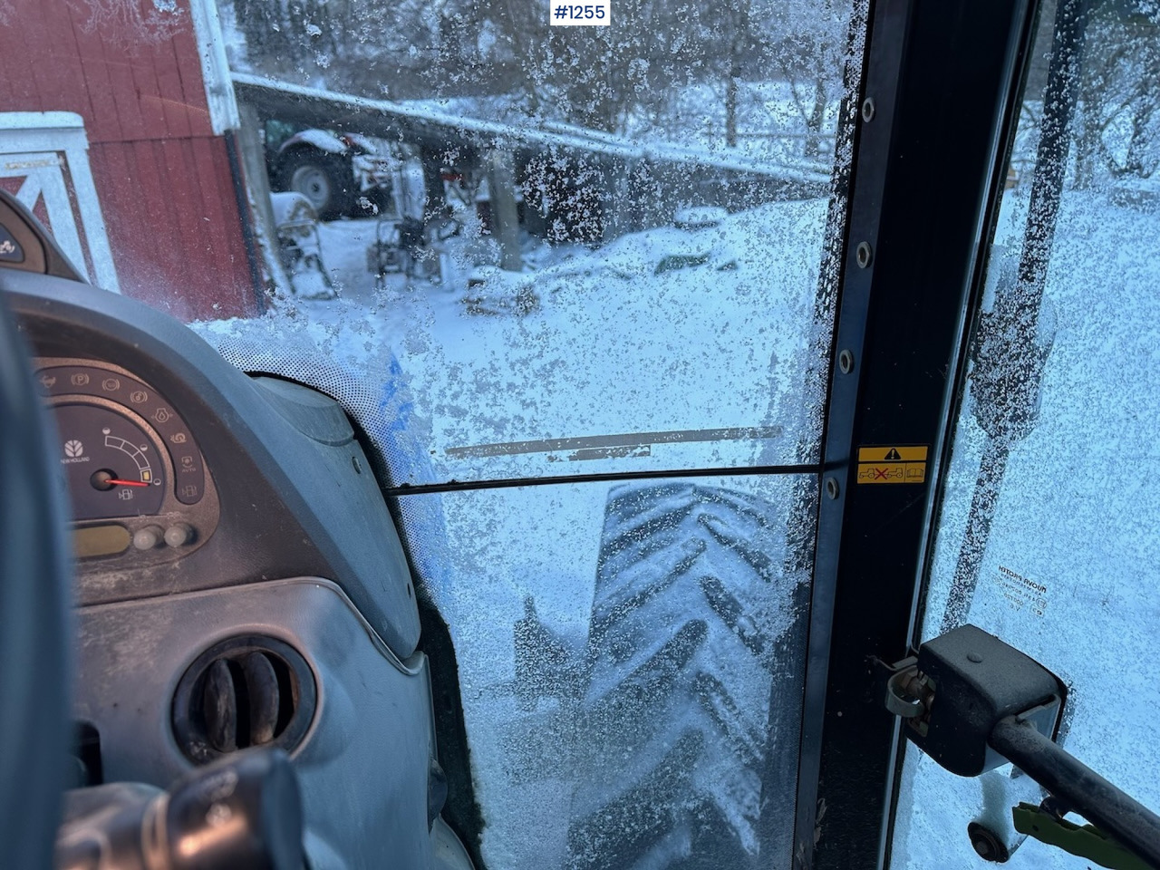 Tractor agricol 2005 New Holland TS110A: Foto 15