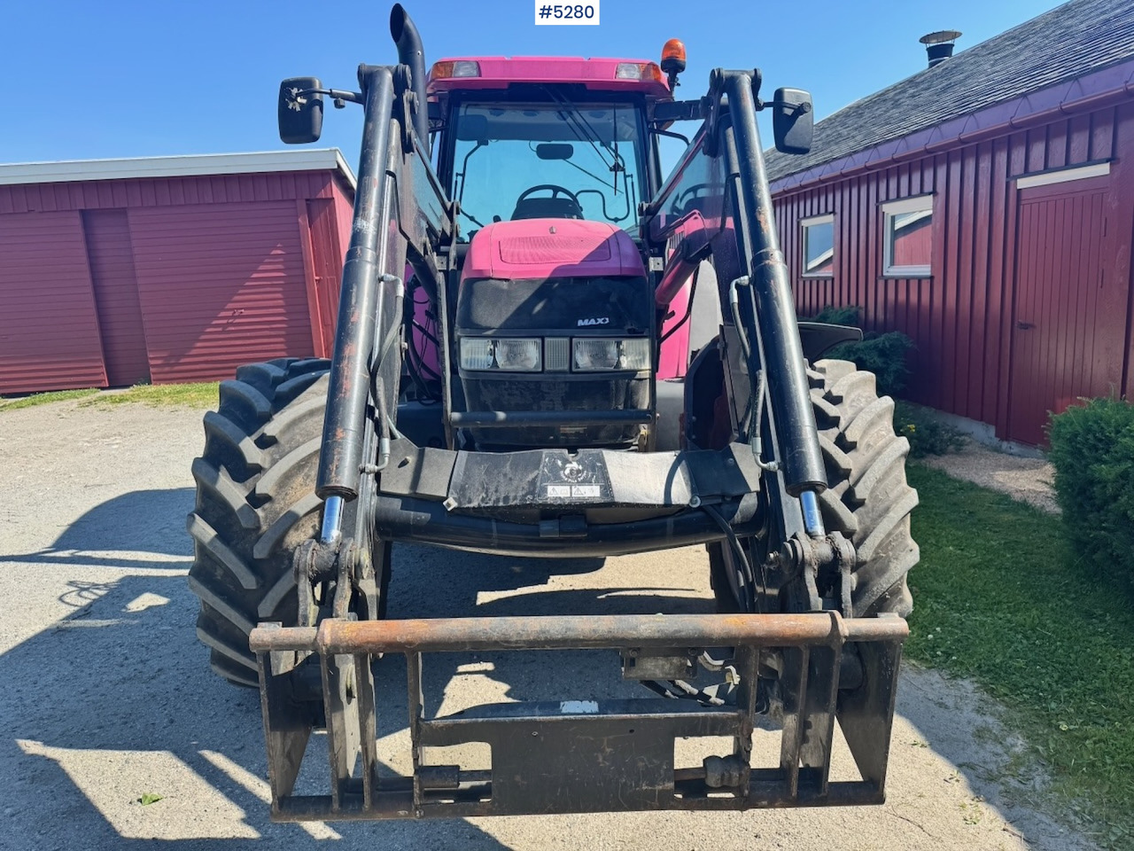 2006 Case MXM120 4x4 with front loader - Tractor agricol: Foto 5 2006 Case MXM120 4x4 with front loader - Tractor agricol: Foto 5