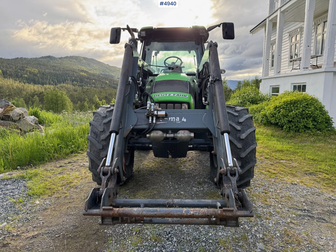 2006 Deutz-Fahr Agrotron K90 w/front loader. - Tractor agricol: Foto 4 2006 Deutz-Fahr Agrotron K90 w/front loader. - Tractor agricol: Foto 4