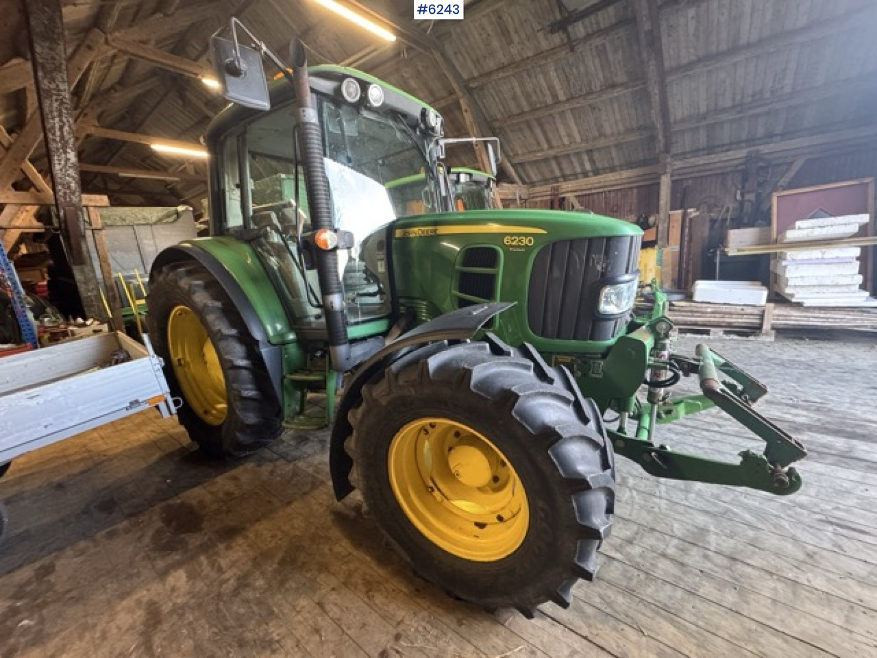 2008 John Deere 6230 Premium (114 hp) – Only 2,402 hours! - Tractor agricol: Foto 2 2008 John Deere 6230 Premium (114 hp) – Only 2,402 hours! - Tractor agricol: Foto 2