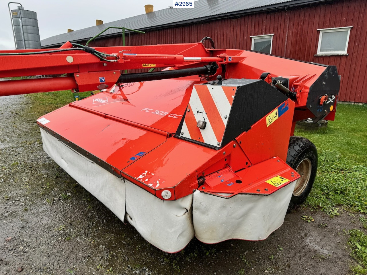 2008 Kuhn FC303GC - Utilaje pentru fân: Foto 5 2008 Kuhn FC303GC - Utilaje pentru fân: Foto 5