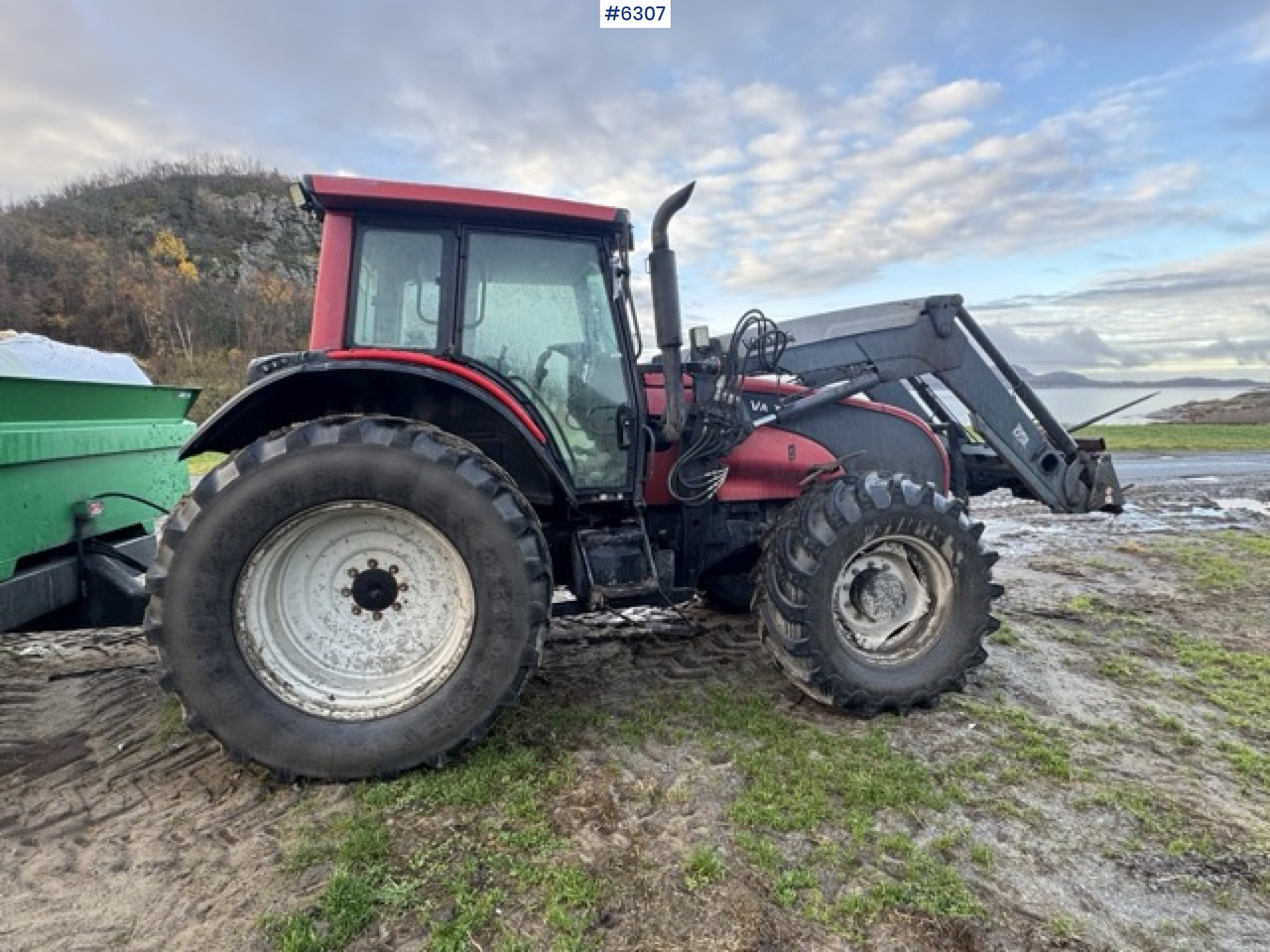 2008 Valtra T190 with front loader and 3rd function. SEE VIDEO! - Tractor agricol: Foto 5 2008 Valtra T190 with front loader and 3rd function. SEE VIDEO! - Tractor agricol: Foto 5