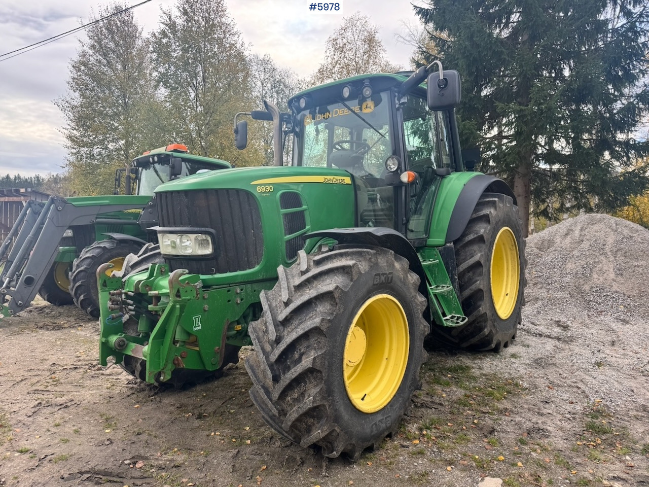 2010 John Deere 6930 with Front Hydraulic - Tractor agricol: Foto 5 2010 John Deere 6930 with Front Hydraulic - Tractor agricol: Foto 5