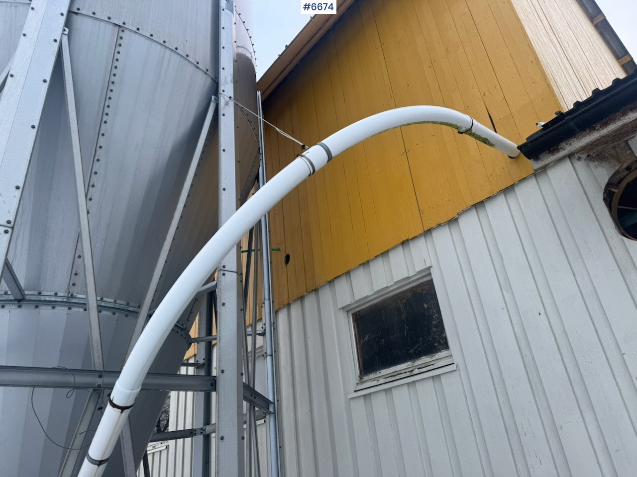 Utilaje de creştere vite 2010 Mafa Outdoor silo w/ level switch and inlet screw: Foto 16 Utilaje de creştere vite 2010 Mafa Outdoor silo w/ level switch and inlet screw: Foto 16