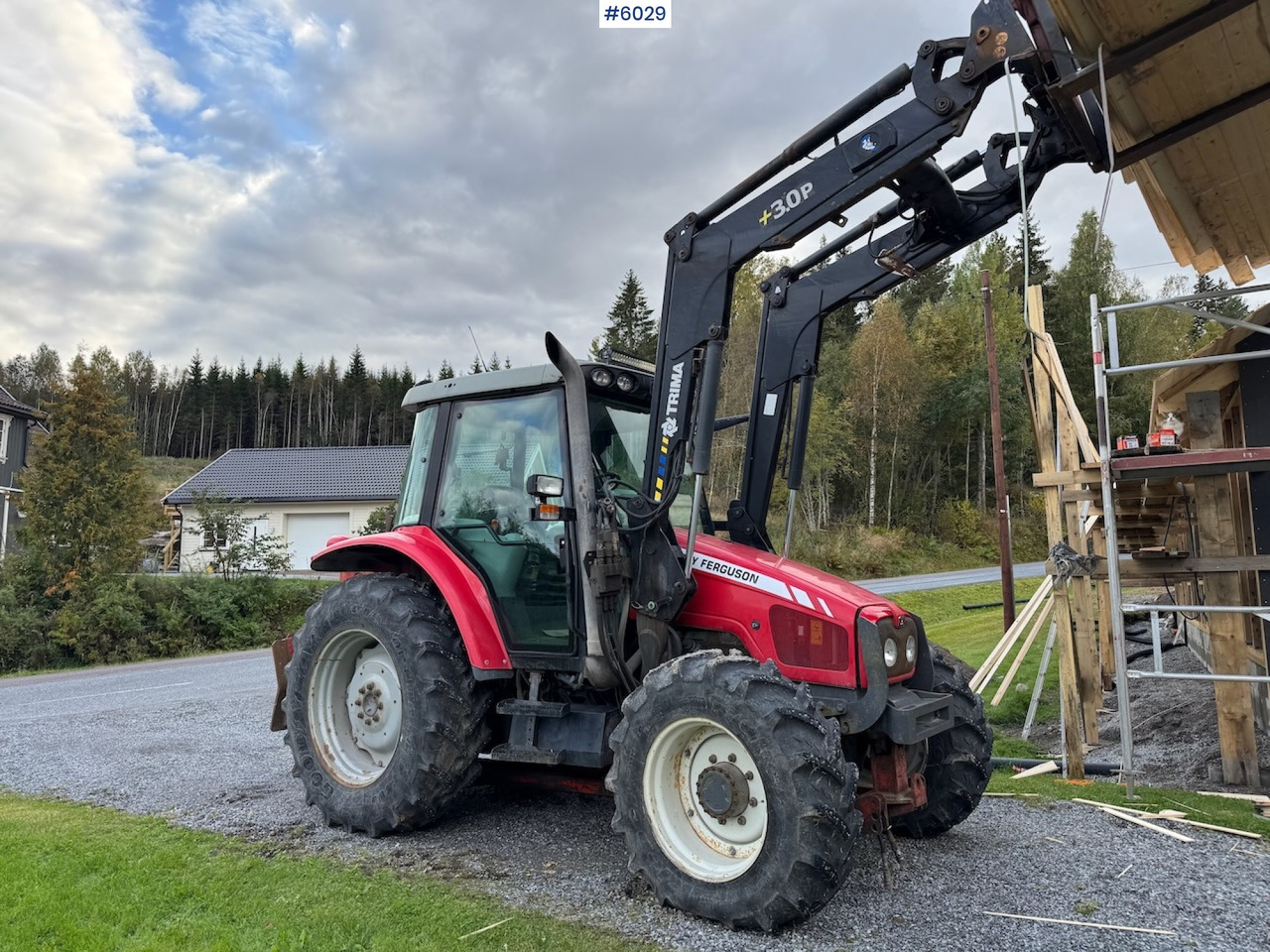 2010 Massey Ferguson 5445 with Front Loader - Tractor agricol: Foto 3 2010 Massey Ferguson 5445 with Front Loader - Tractor agricol: Foto 3