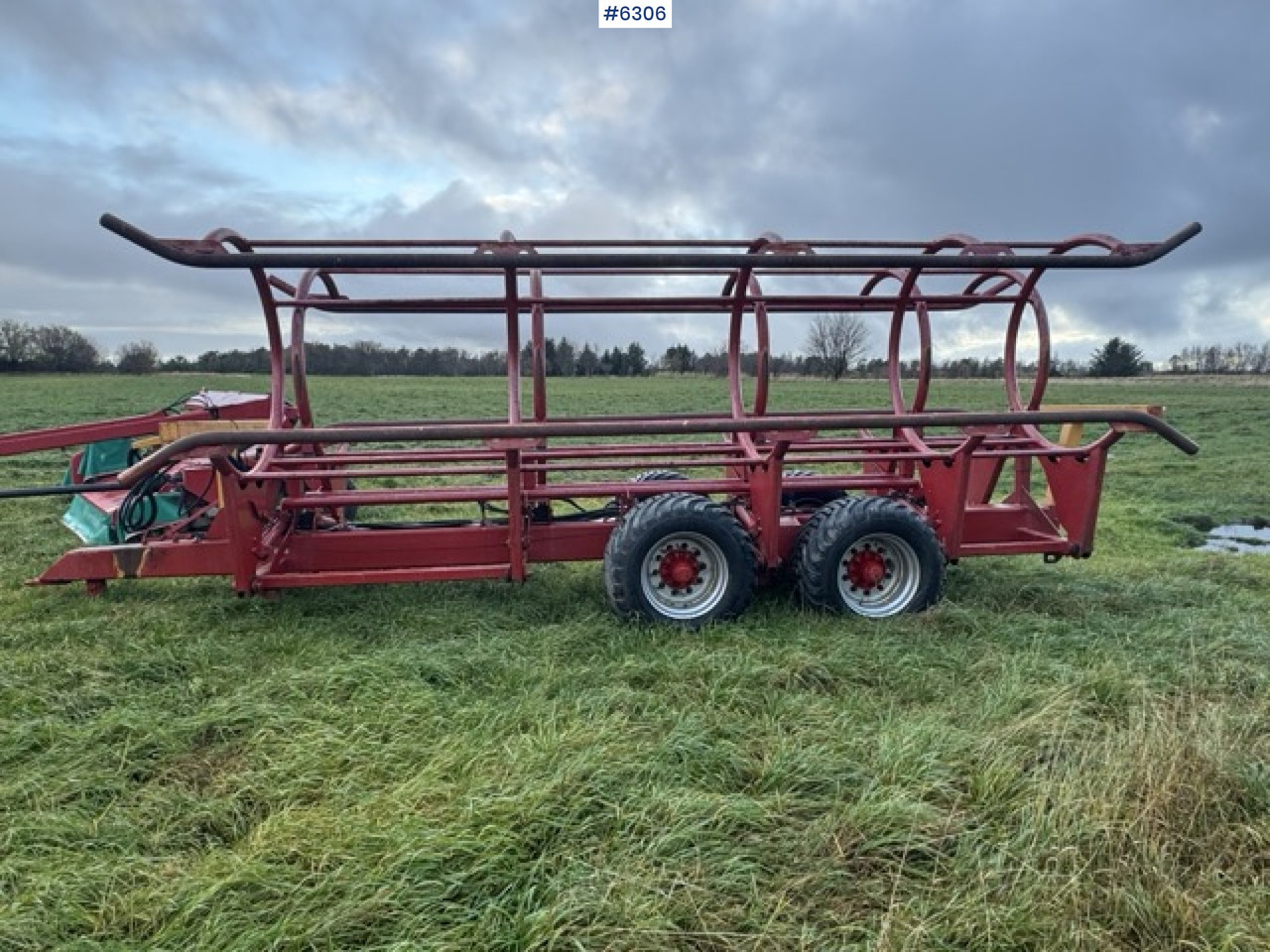 2011 Keltec round bale trailer - Utilaje pentru fân: Foto 5 2011 Keltec round bale trailer - Utilaje pentru fân: Foto 5