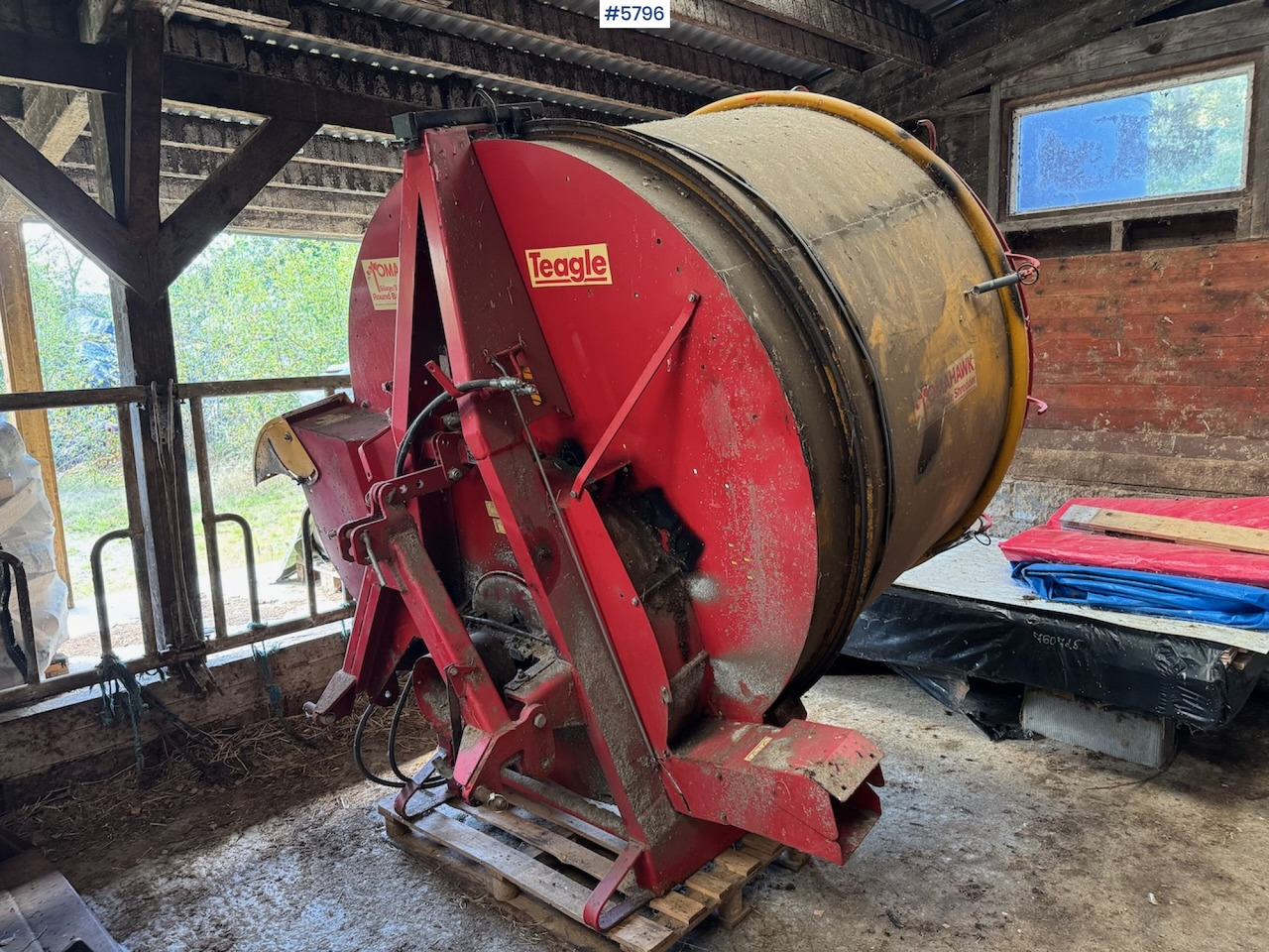 2012 Teagle Tomahawk 5050 - Utilaje pentru fân: Foto 3 2012 Teagle Tomahawk 5050 - Utilaje pentru fân: Foto 3