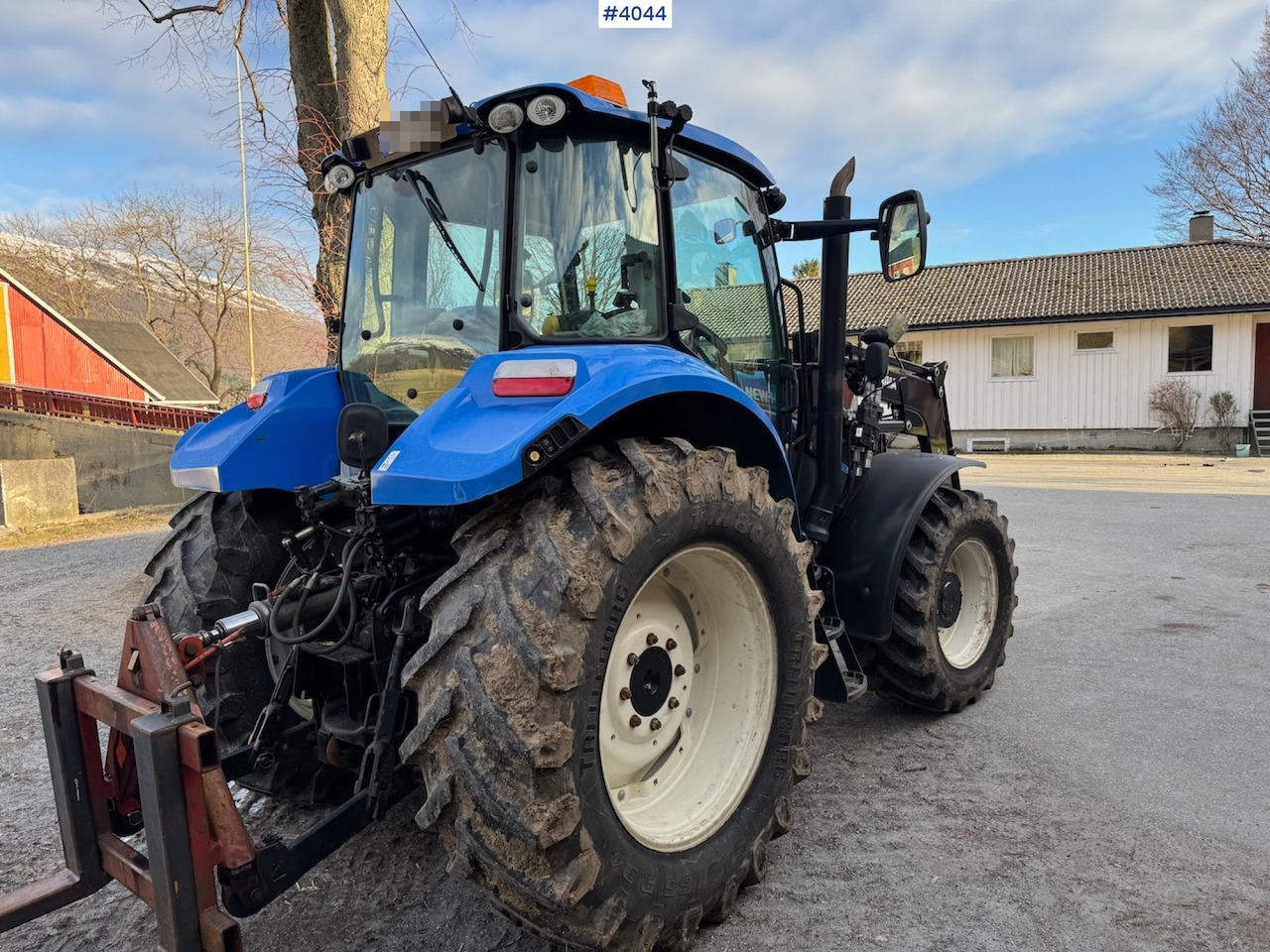 2013 New Holland T5.115 w/ front loader - Tractor agricol: Foto 5 2013 New Holland T5.115 w/ front loader - Tractor agricol: Foto 5
