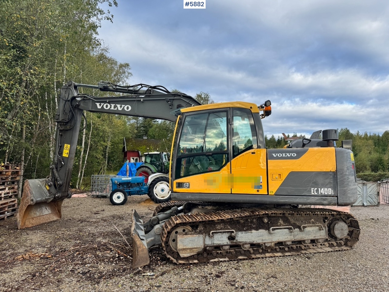 2013 Volvo EC140DL Crawler Excavator w/ Cleaning Bucket. - Excavator: Foto 2 2013 Volvo EC140DL Crawler Excavator w/ Cleaning Bucket. - Excavator: Foto 2